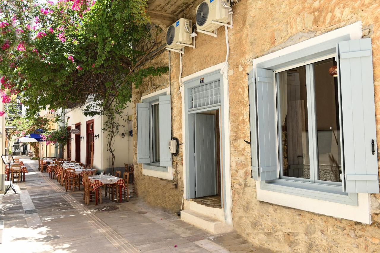 Margietta'S Suites Nauplia Exterior foto